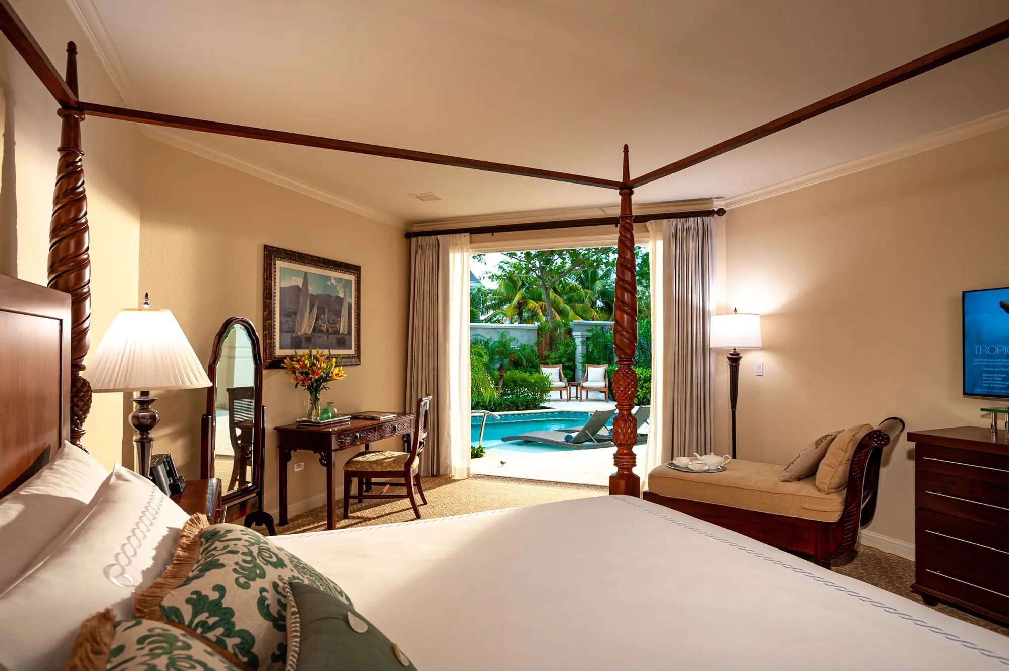 /img/6148-sandals-resort-activities.webp